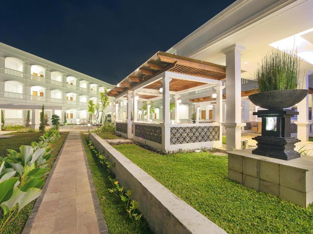 Ammi Cepu Hotel Exterior foto